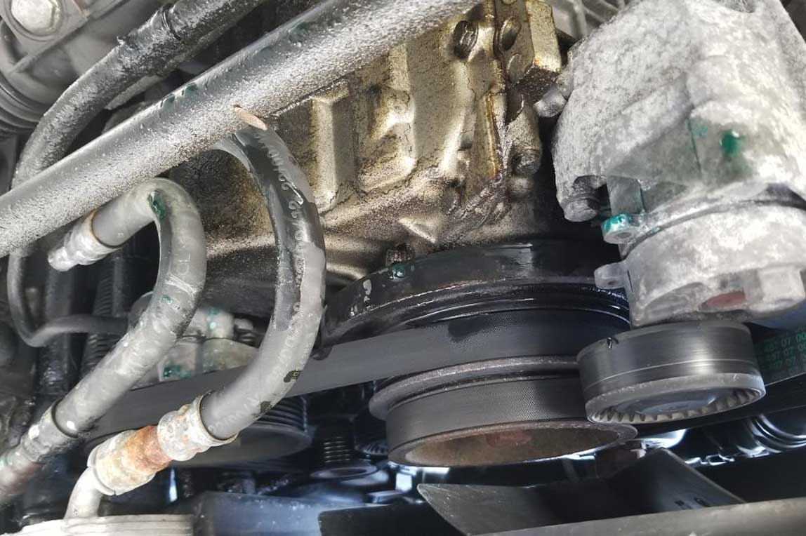 نشت آب رادیاتور یا تبخیر؟ علت واقعی کم شدن سطح آب خودرو